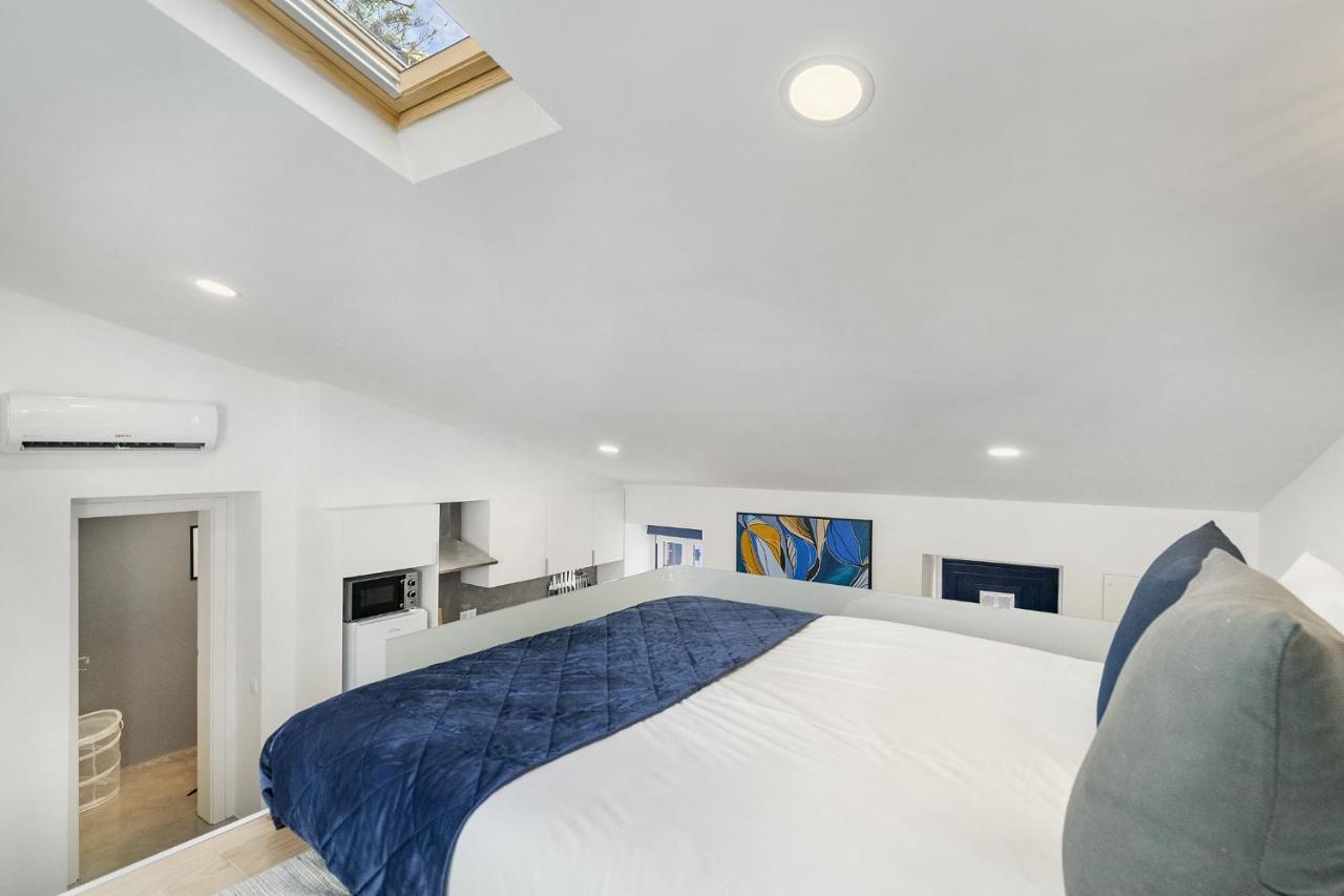 Whome Urban Escape: 1-Br W/Mezzanine Near Campo Ourique Лісабон Екстер'єр фото